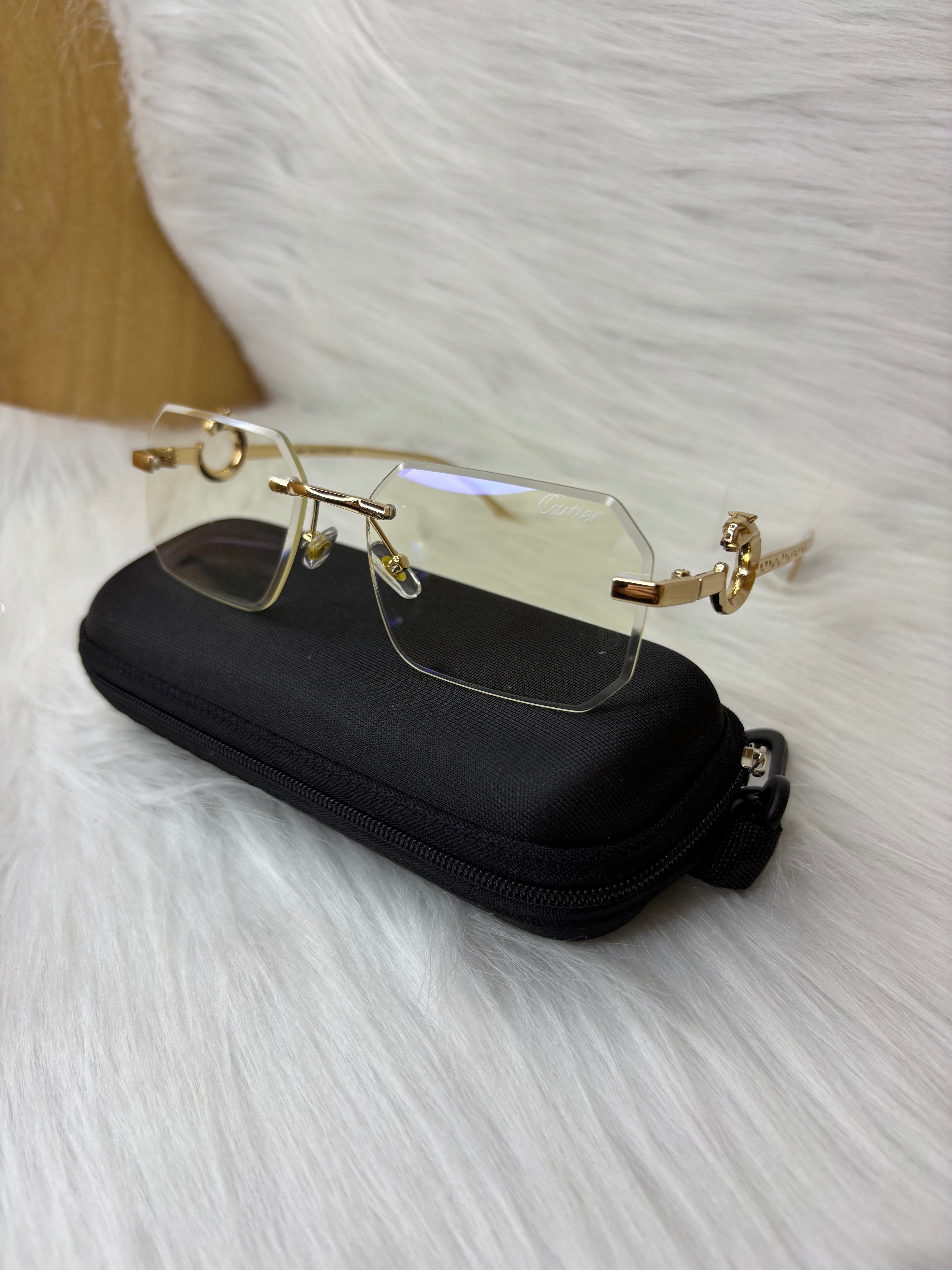 Cartier percée transparent jaguar